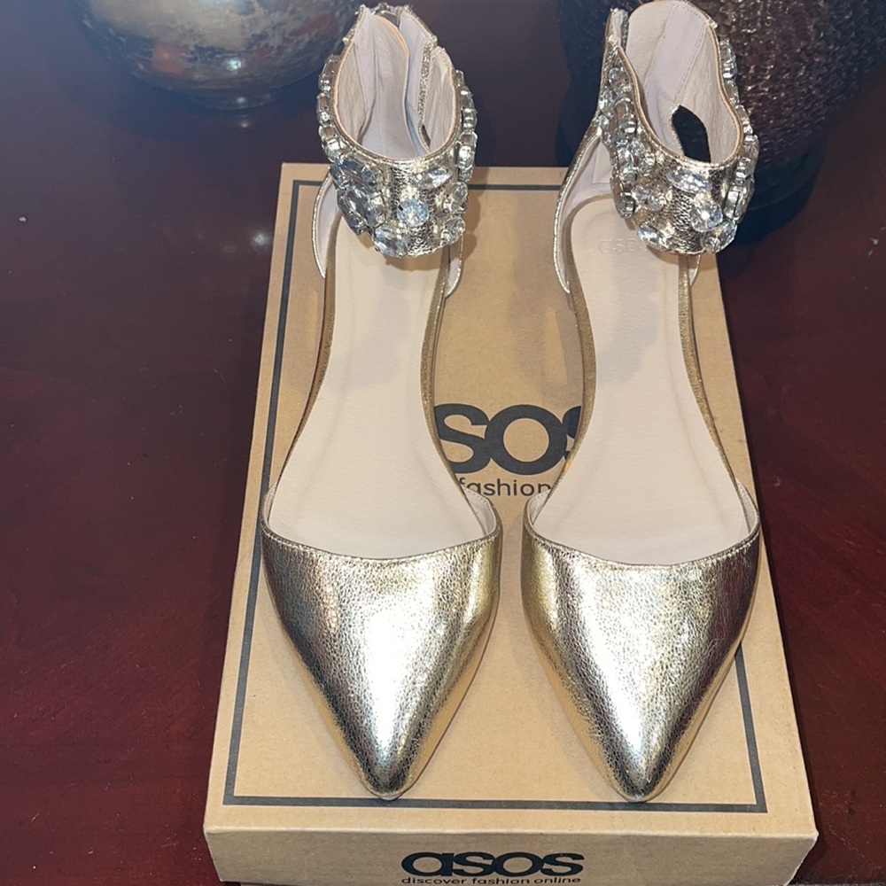ASOS pointed flats - Picture 3 of 6